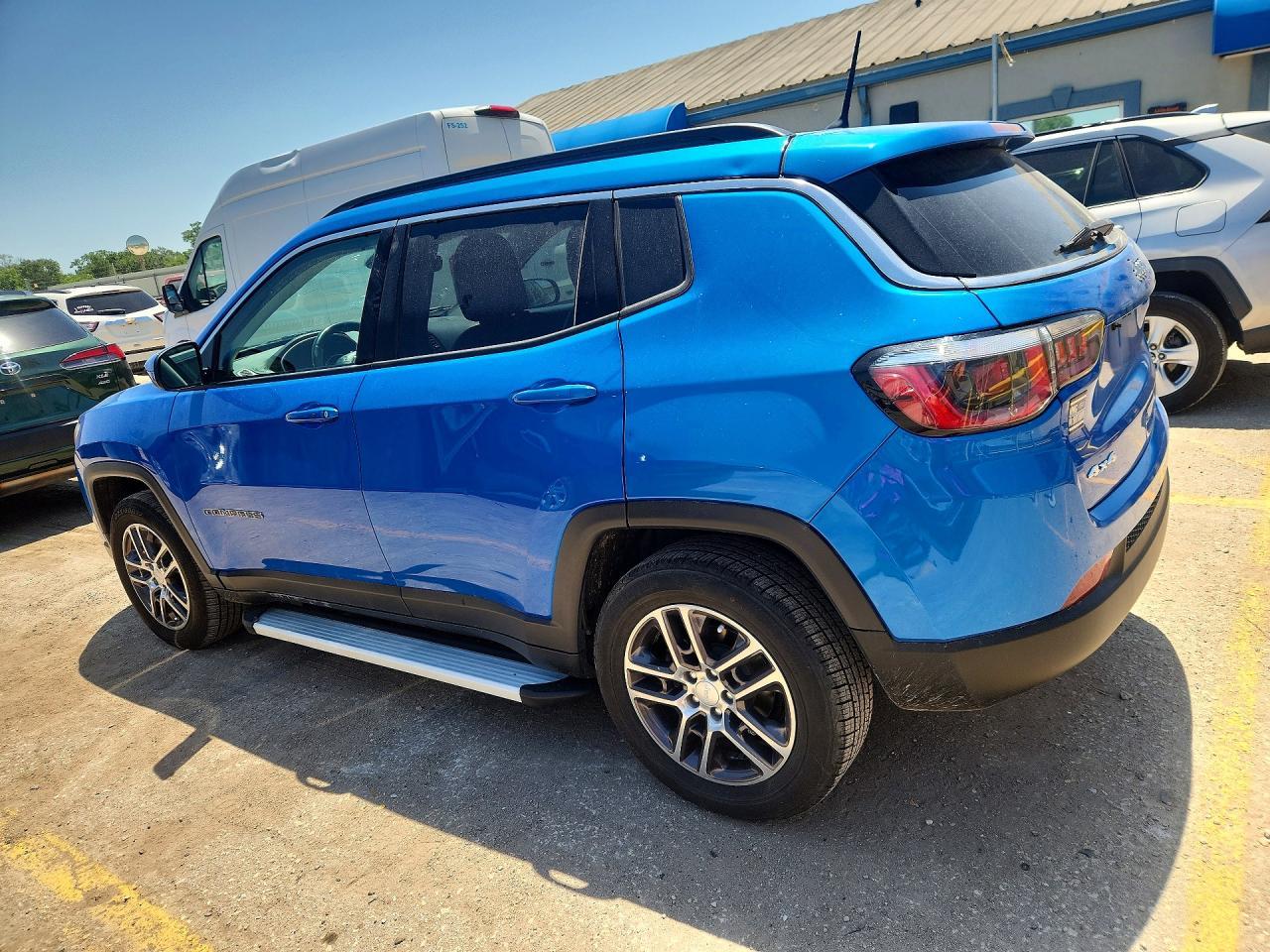 2018 Jeep Compass Latitude - Фото 2