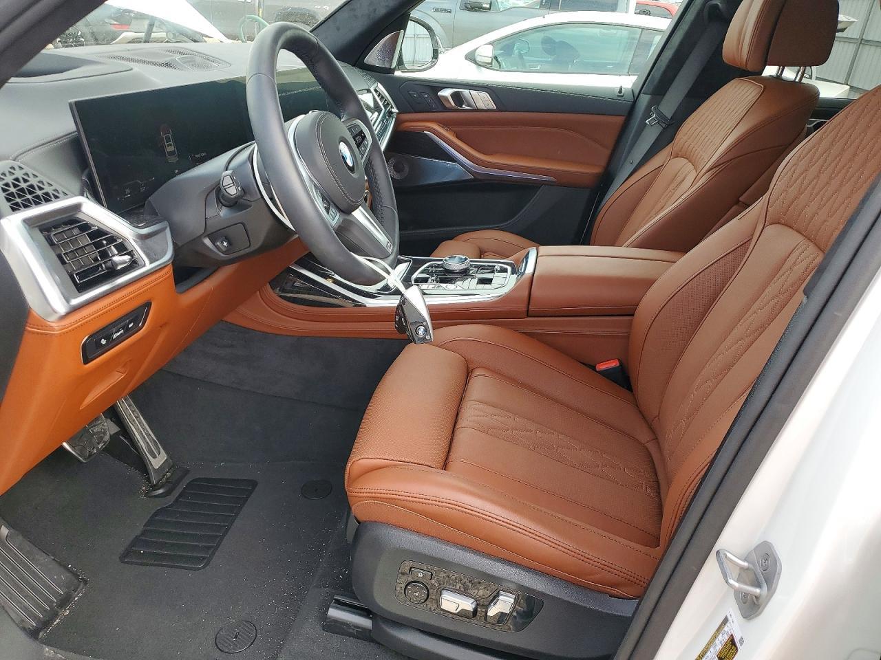 2026 BMW X7 xDrive40I - Фото 7