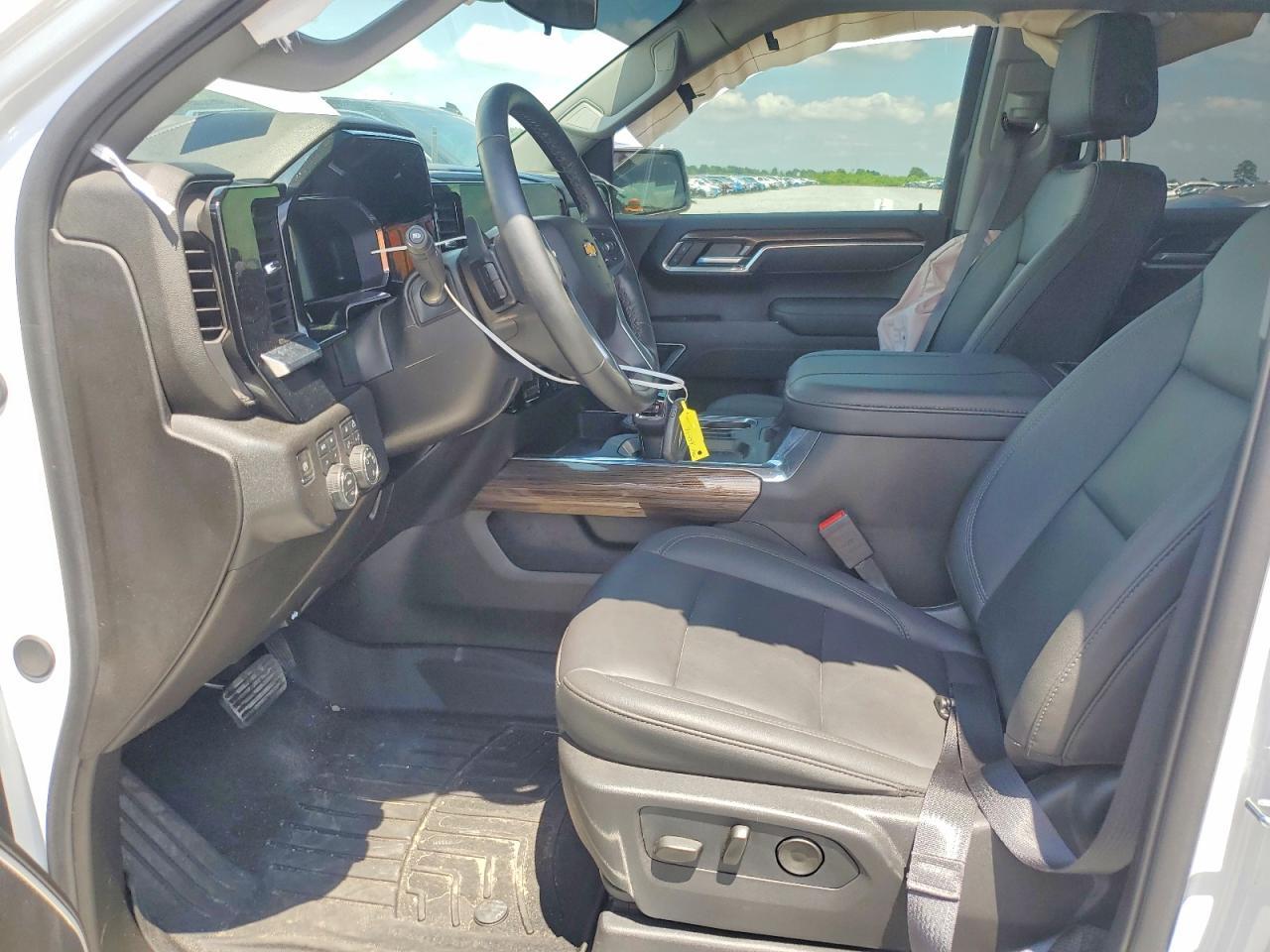 2026 Chevrolet Silverado K1500 Lt - Фото 7