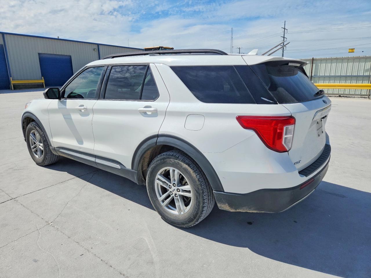 2020 Ford Explorer Xlt - Фото 2