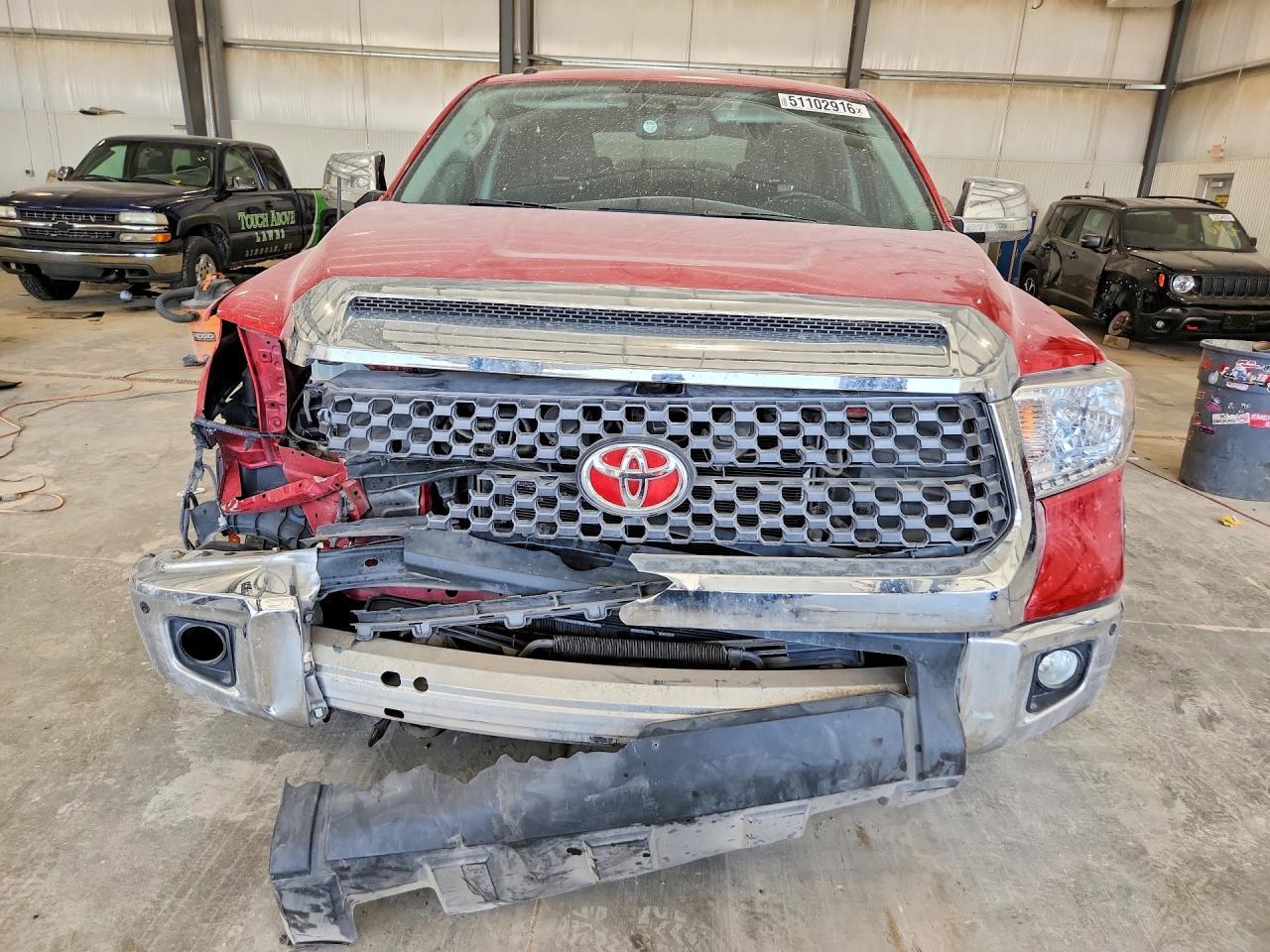 2017 Toyota Tundra Sr5 - Фото 5