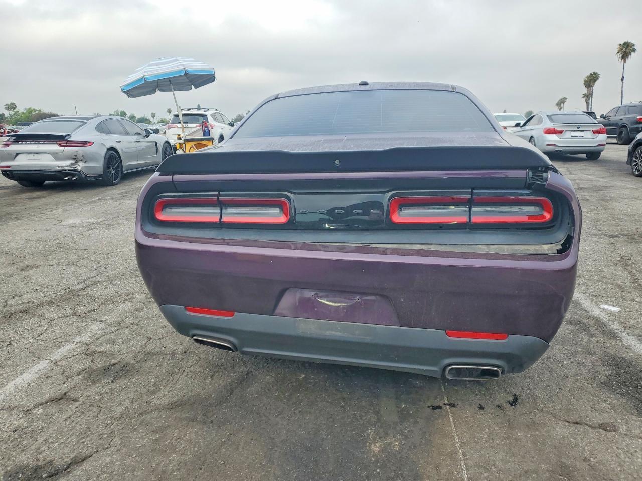 2020 Dodge Challenger Sxt - Image 6