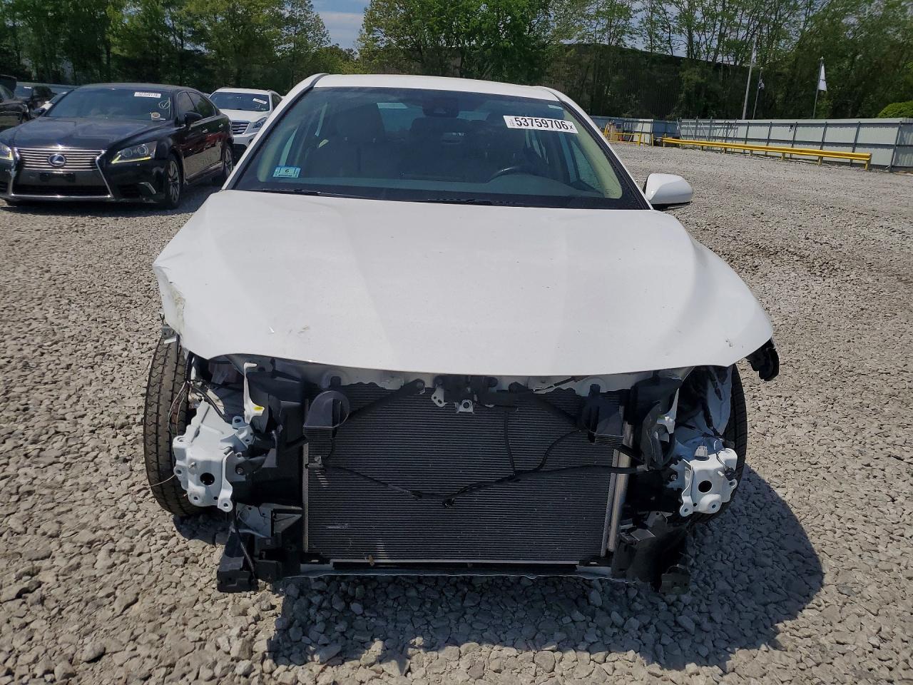 2021 Toyota Camry Le - Image 5