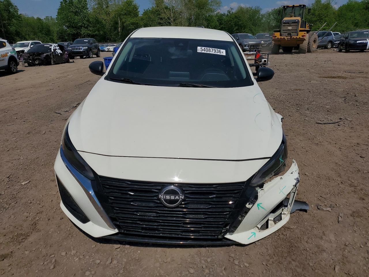 2025 Nissan Altima Sv - Image 5
