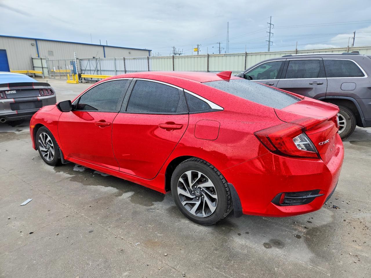 2017 Honda Civic Ex - Image 2