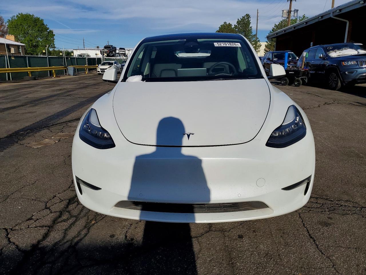 2022 Tesla Model Y - Image 5