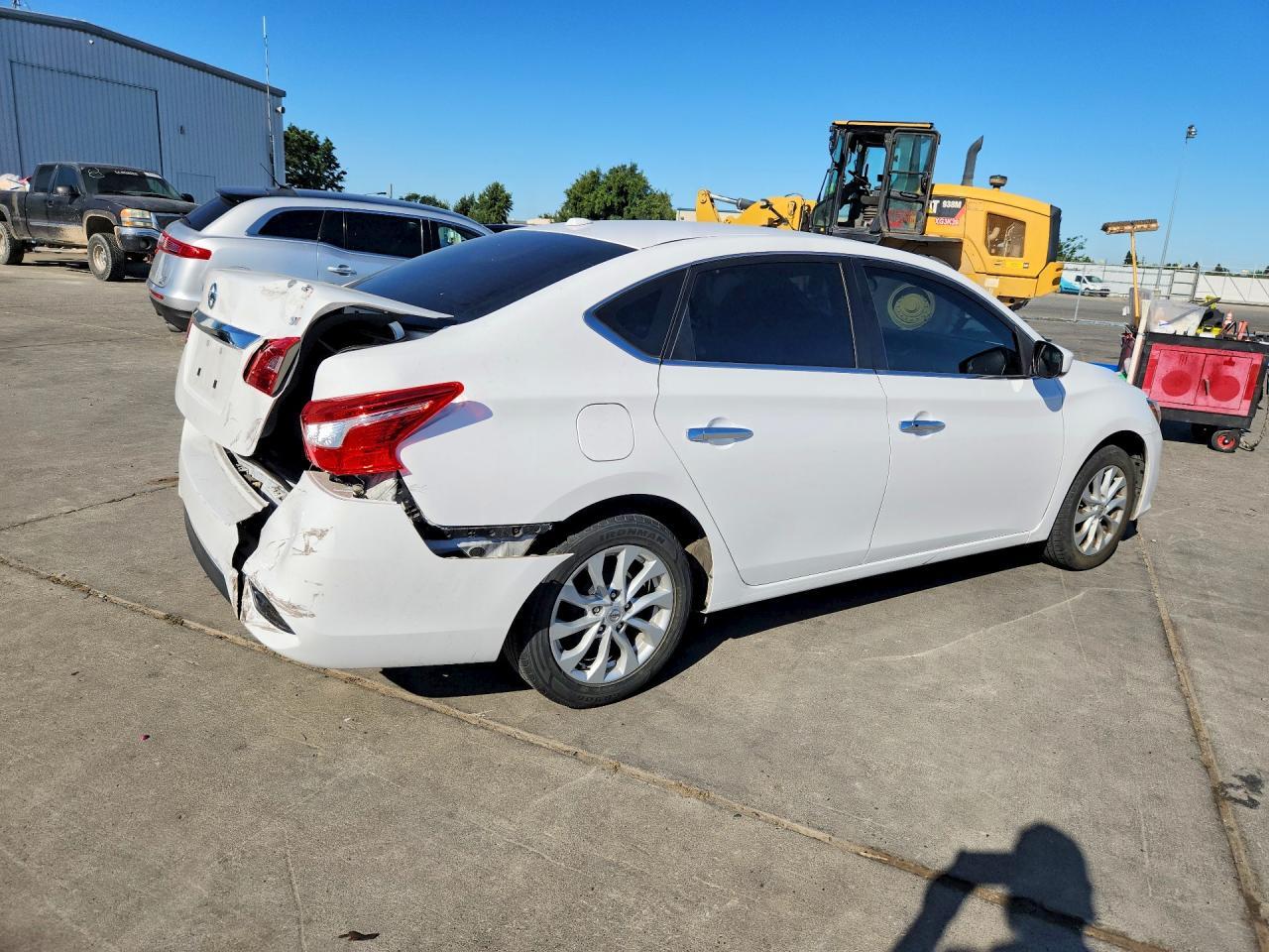 2019 Nissan Sentra Sv - Фото 3