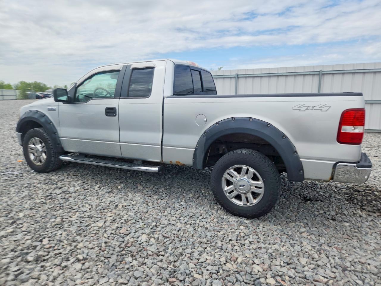 2007 Ford F150 - Image 2