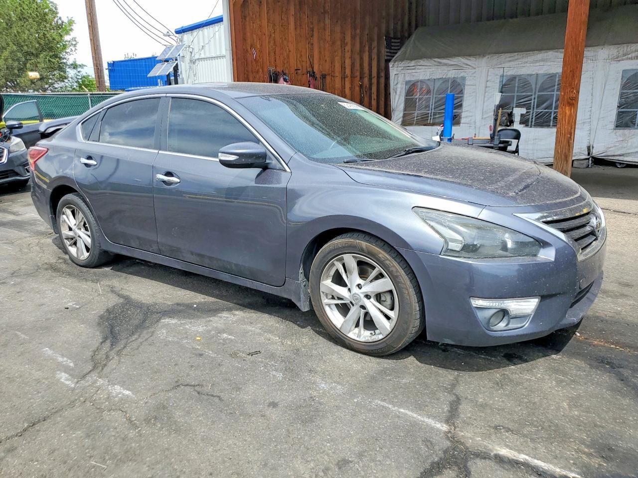 2013 Nissan Altima 2.5 - Image 4