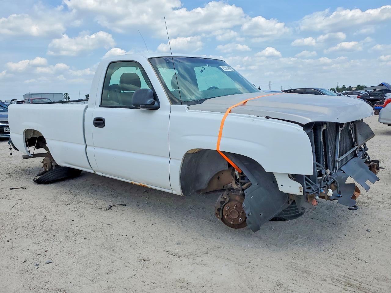 2004 Chevrolet Silverado C1500 - Фото 4