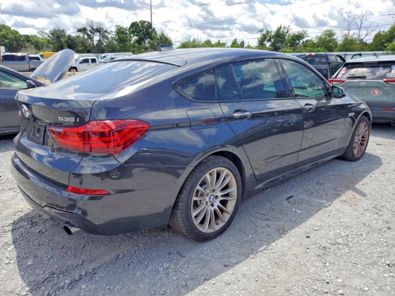 2017 BMW 535 Igt - Image 3