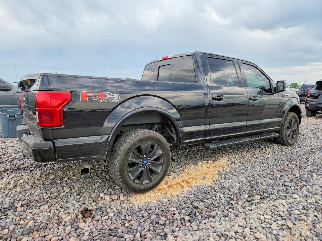 2020 Ford F150 Supercrew - Фото 3