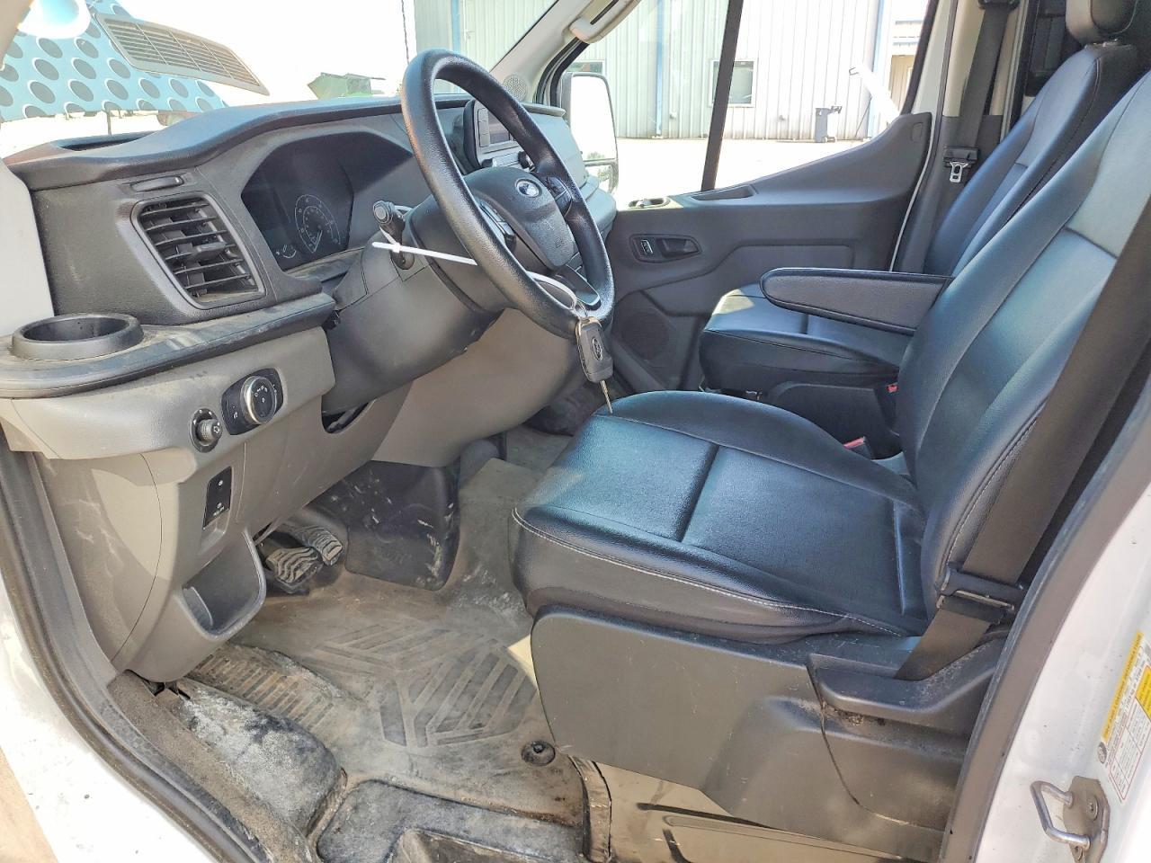 2024 Ford Transit 250 Delivery Van - Фото 7