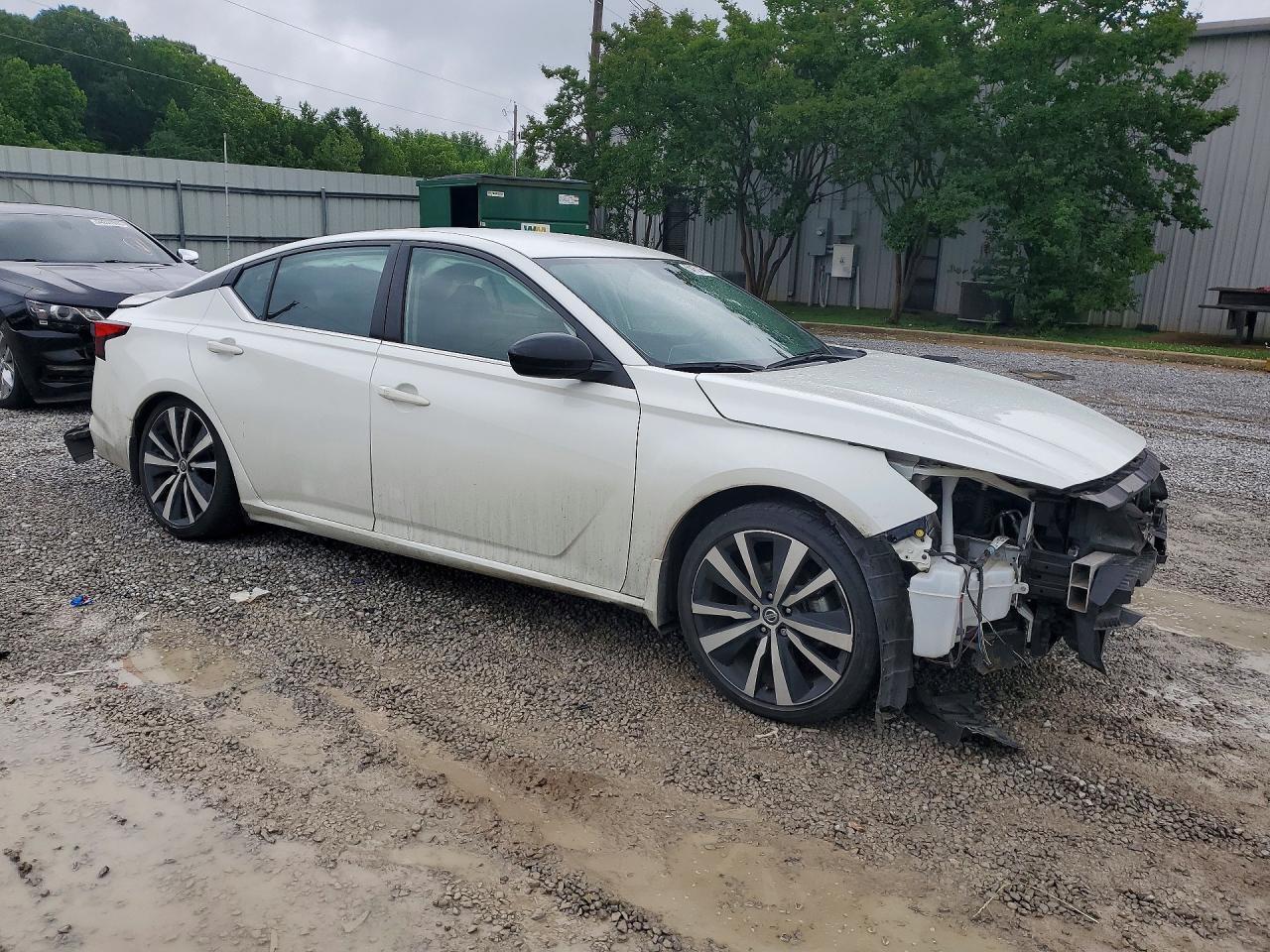 2022 Nissan Altima Sr - Фото 4