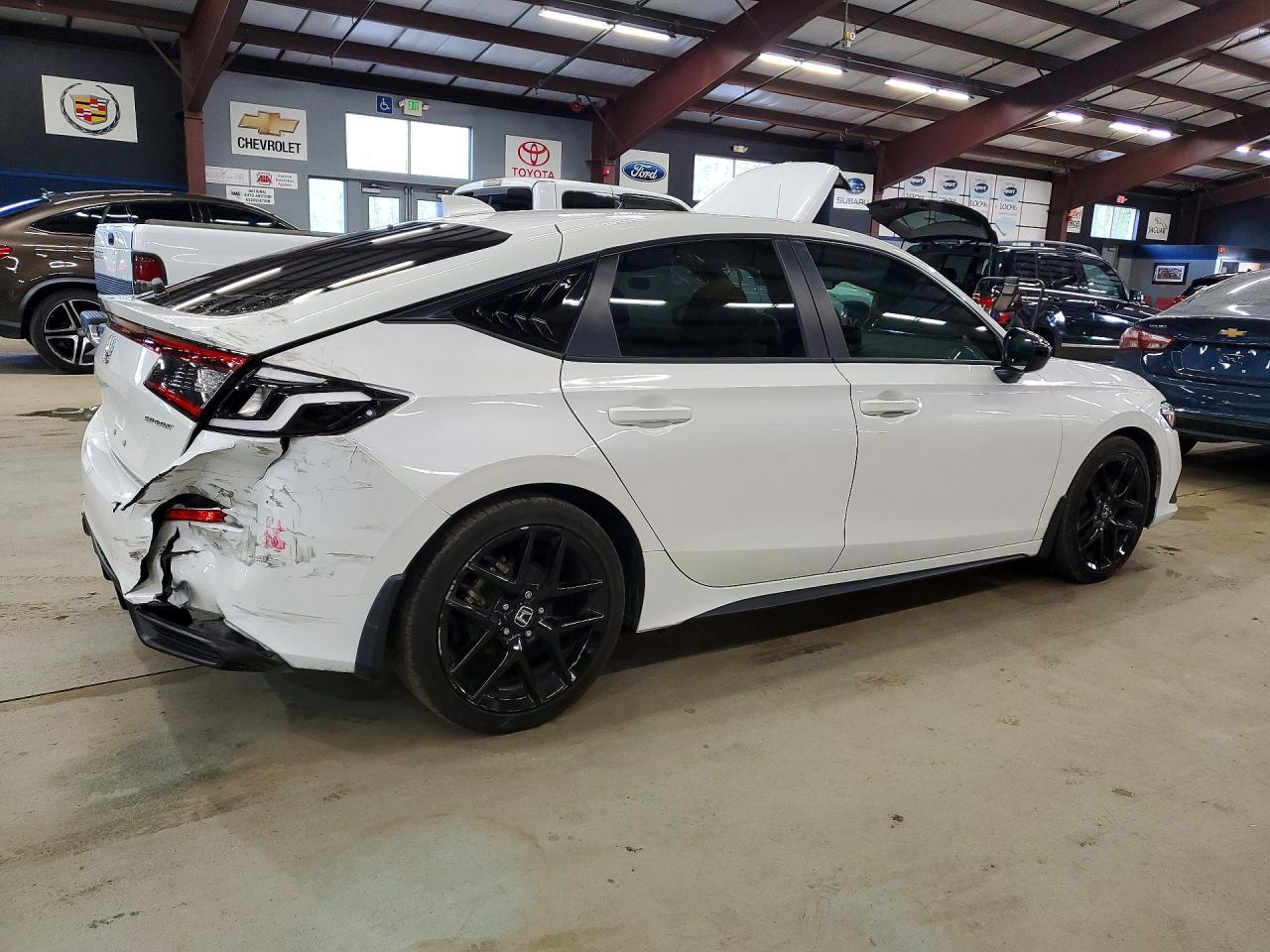 2024 Honda Civic Sport - Фото 3