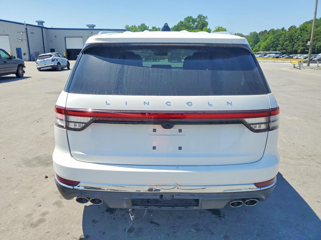 2025 Lincoln Aviator Reserve - Image 6