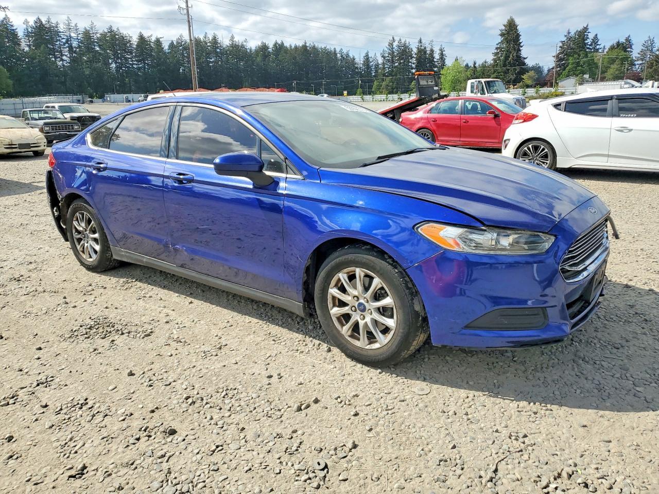 2016 Ford Fusion S - Image 4