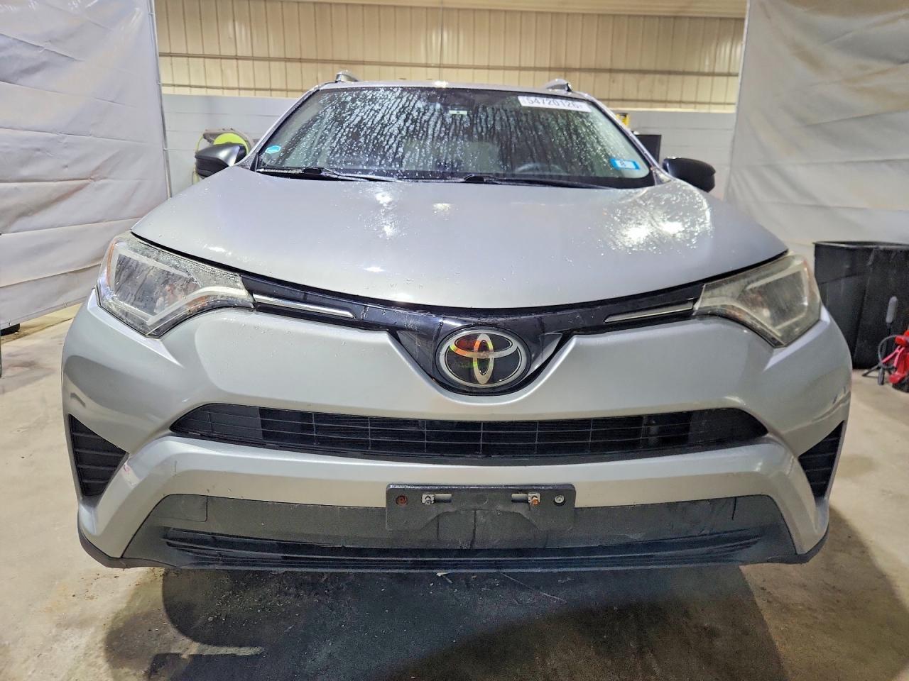 2017 Toyota Rav4 Le - Image 5