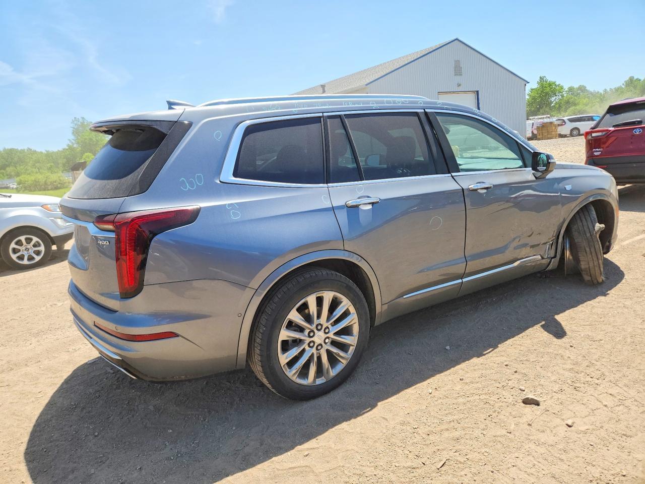 2022 Cadillac Xt6 Platinum Premium Luxury - Фото 3