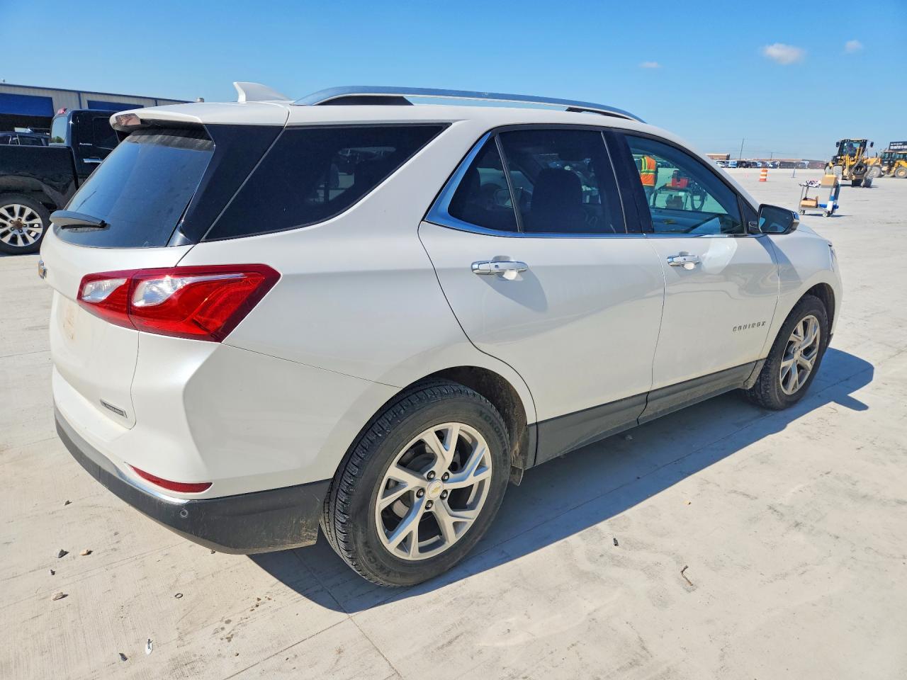 2018 Chevrolet Equinox Premier - Фото 3