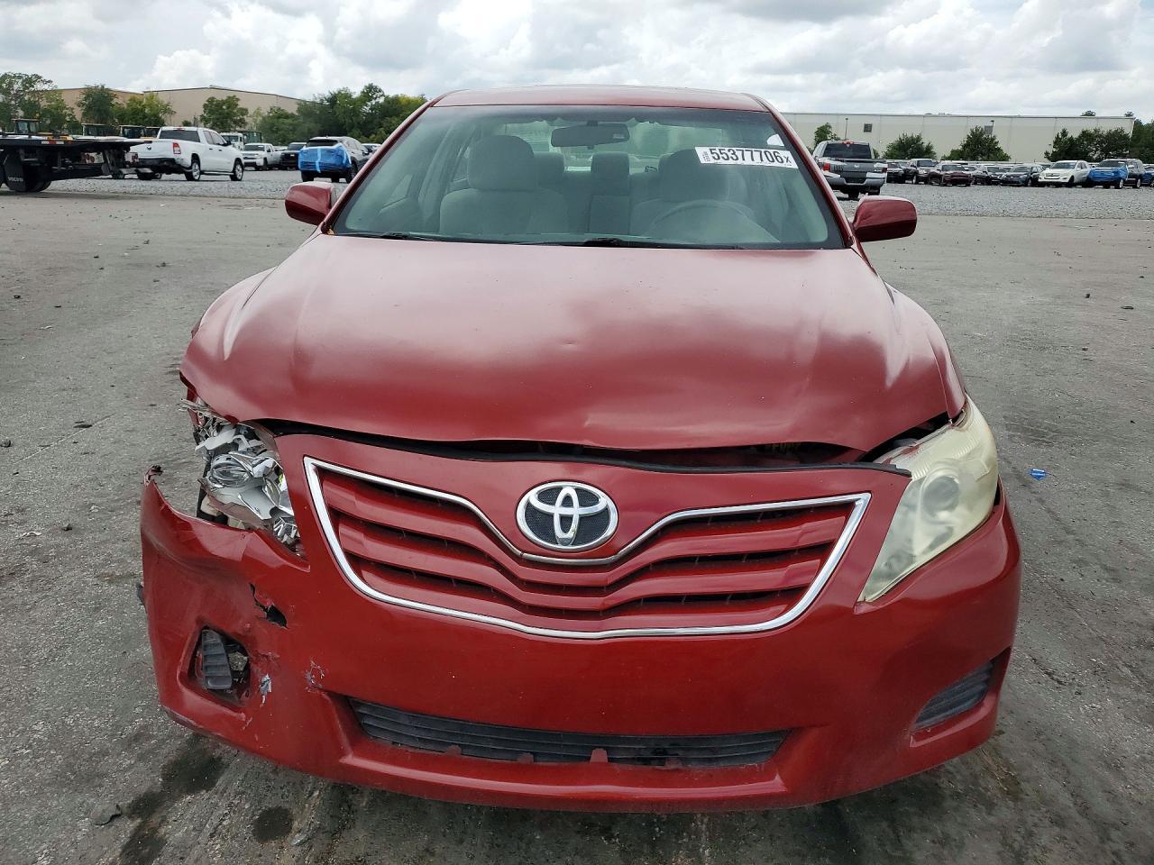 2011 Toyota Camry Base - Фото 5