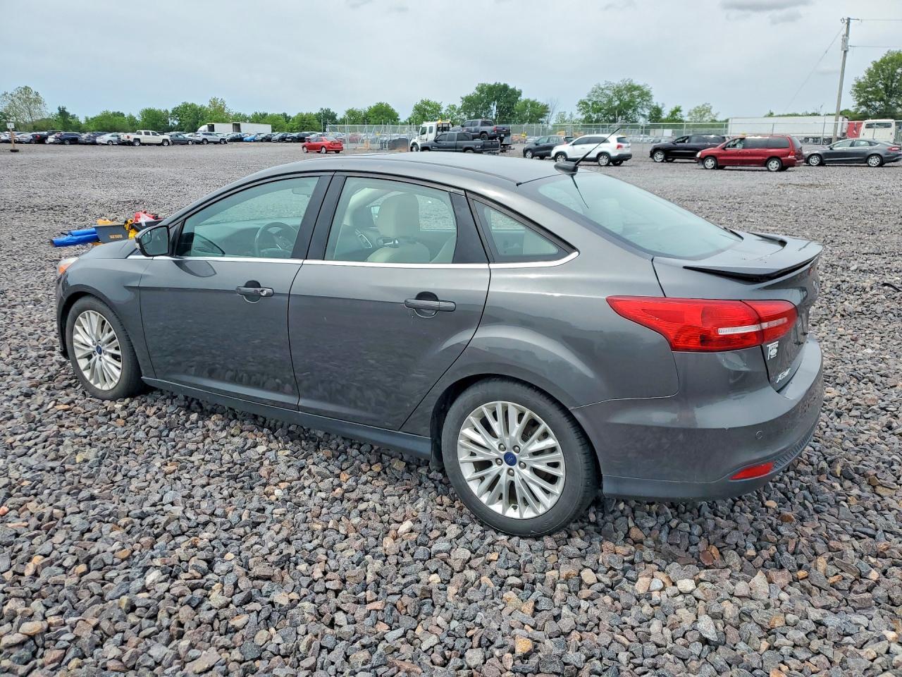 2018 Ford Focus Titanium - Image 2