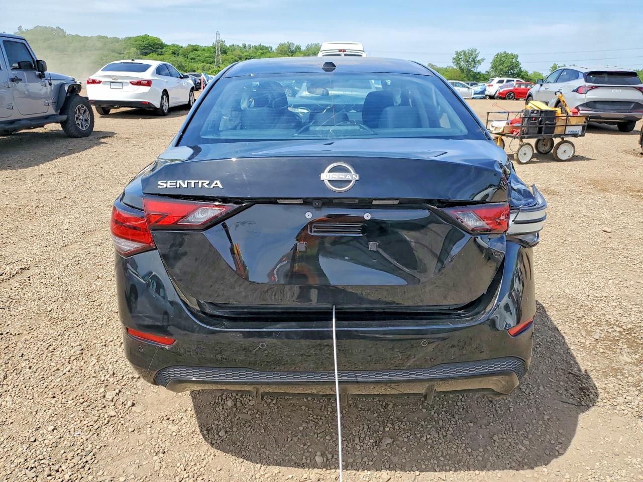 2025 Nissan Sentra Sv - Фото 6