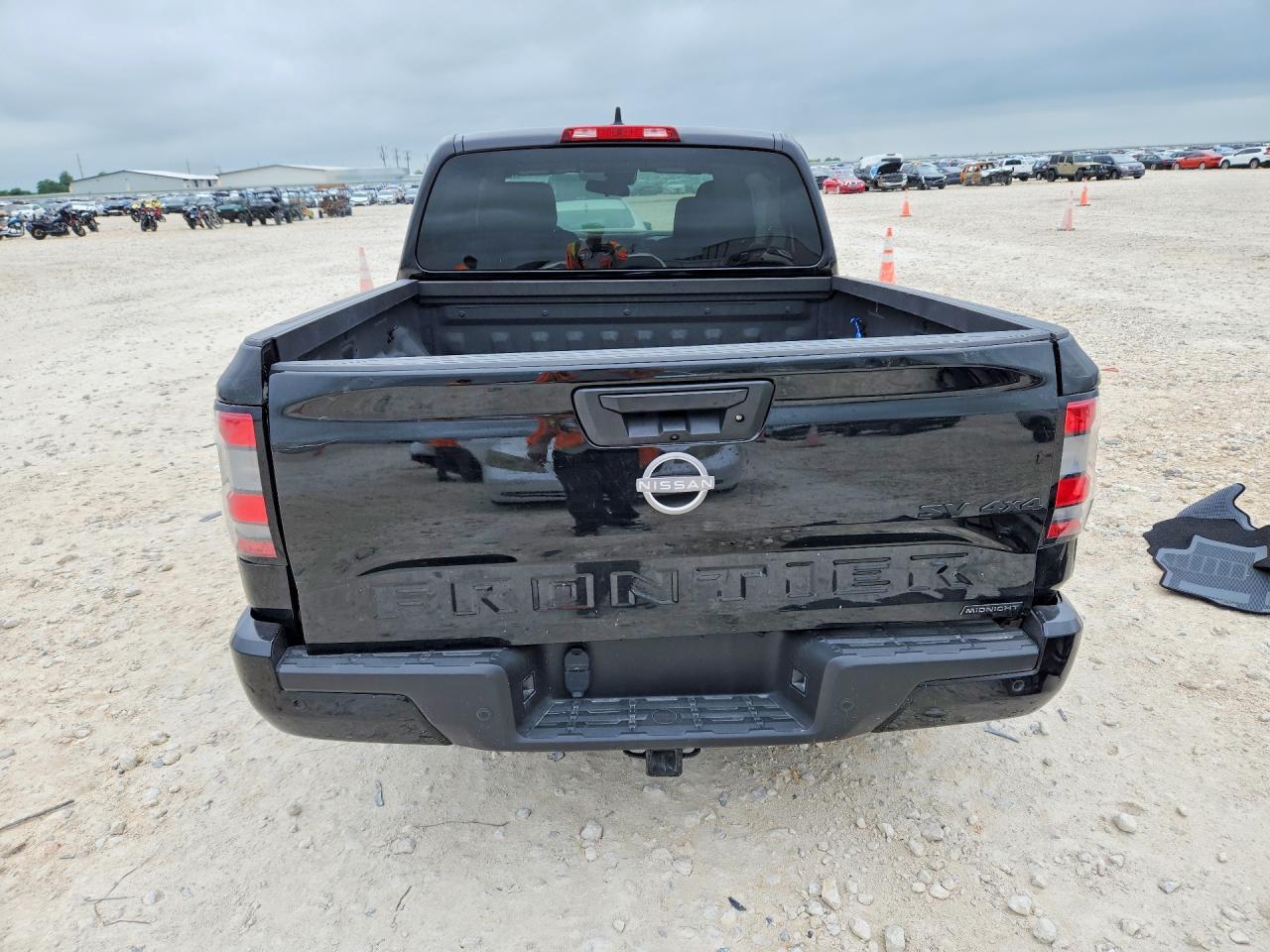 2023 Nissan Frontier Sv - Фото 6