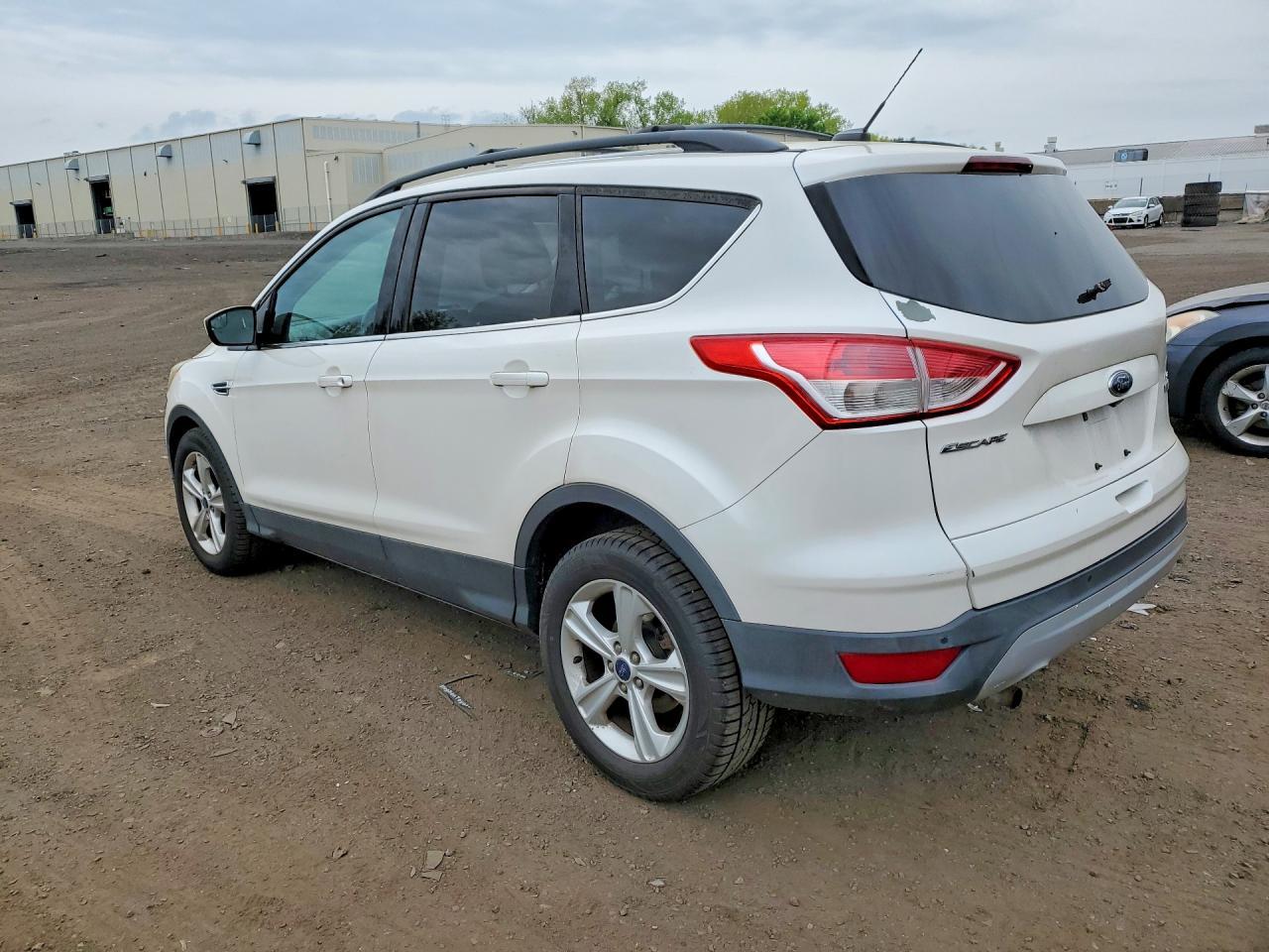 2014 Ford Escape Se - Image 2