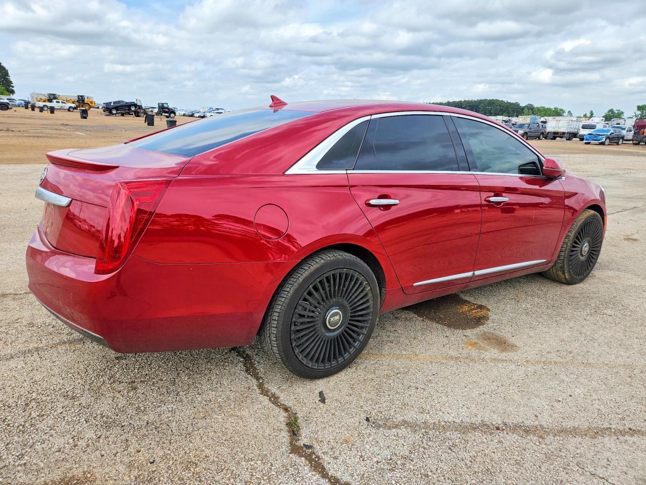 2013 Cadillac Xts - Фото 3