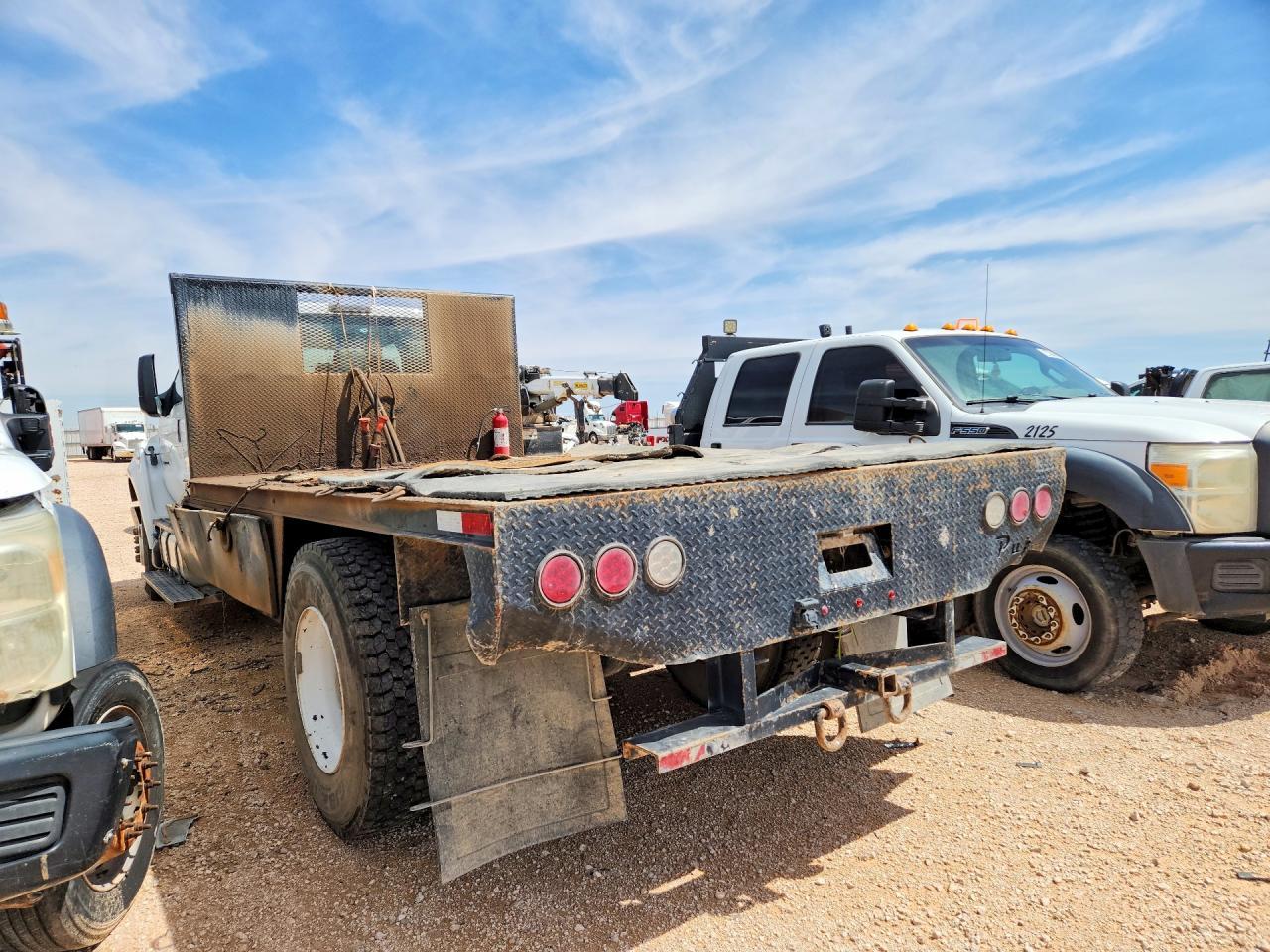 2019 Ford F650 Super Duty - Фото 2