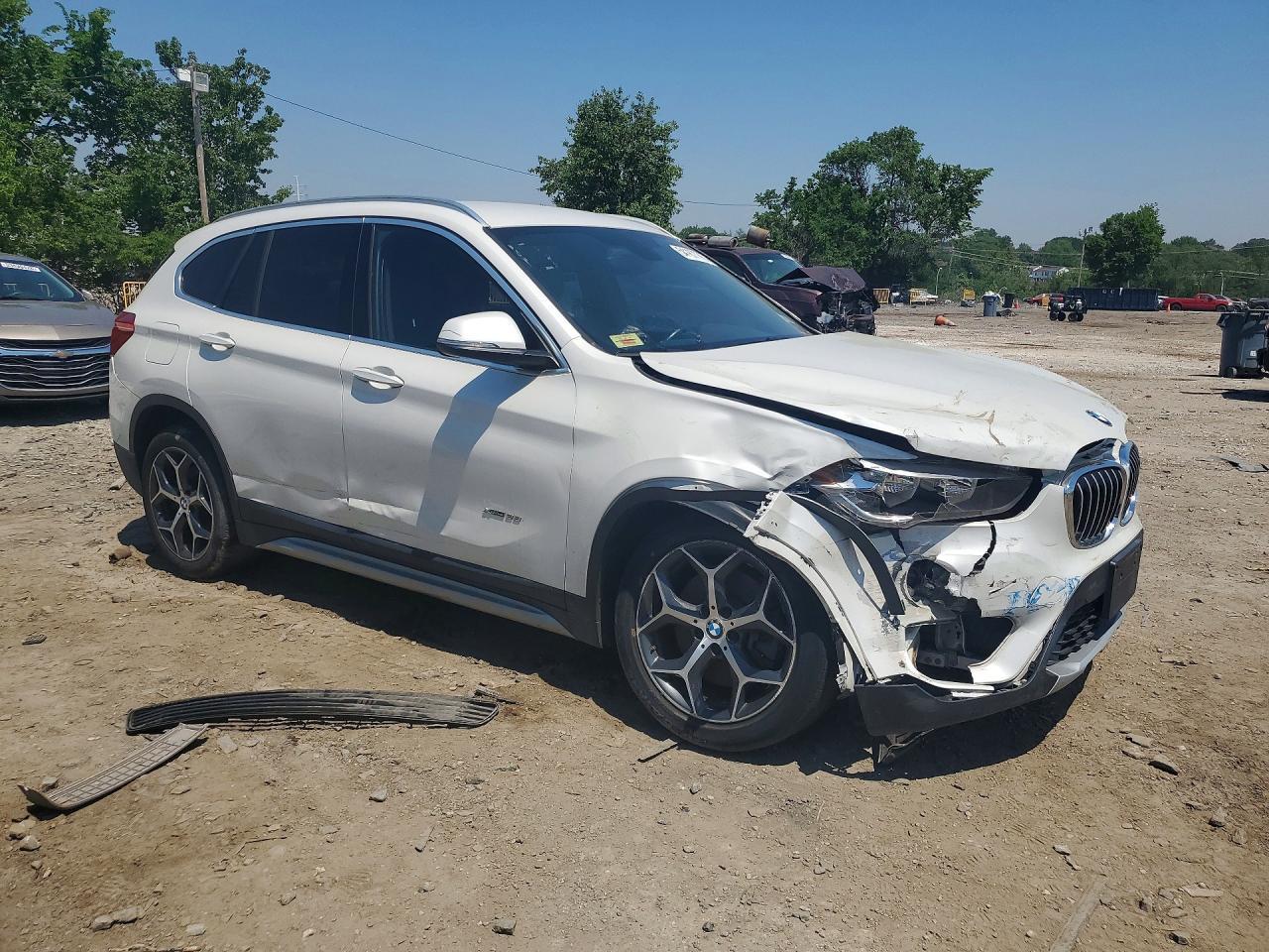 2018 BMW X1 xDrive28I - Фото 4