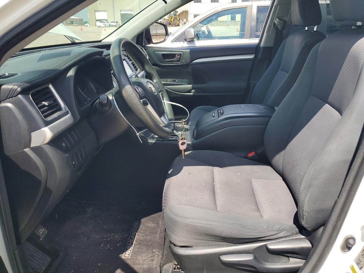 2018 Toyota Highlander Le - Фото 7