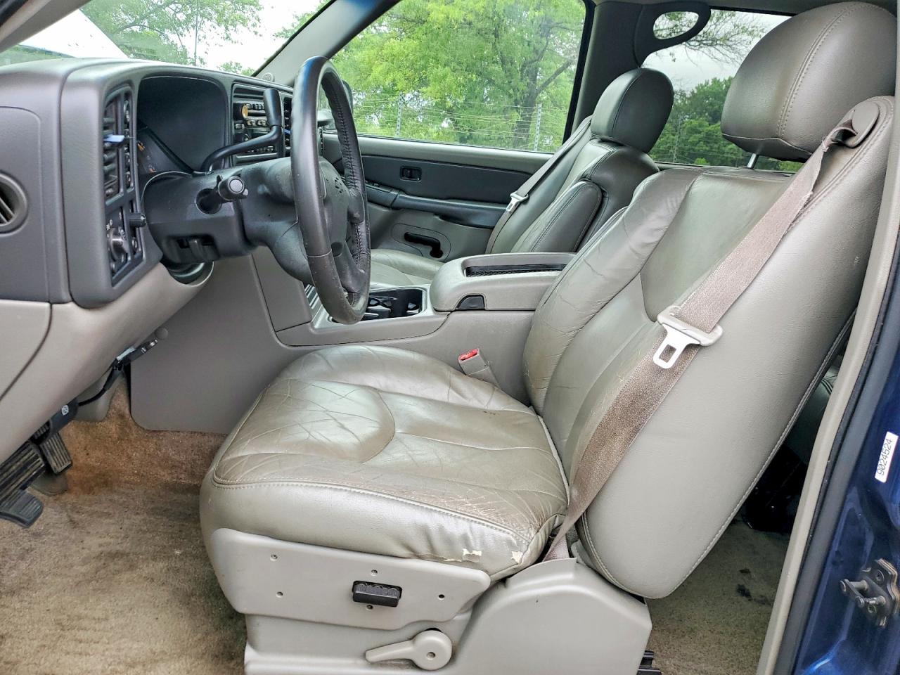 2003 Chevrolet Suburban K1500 - Фото 7