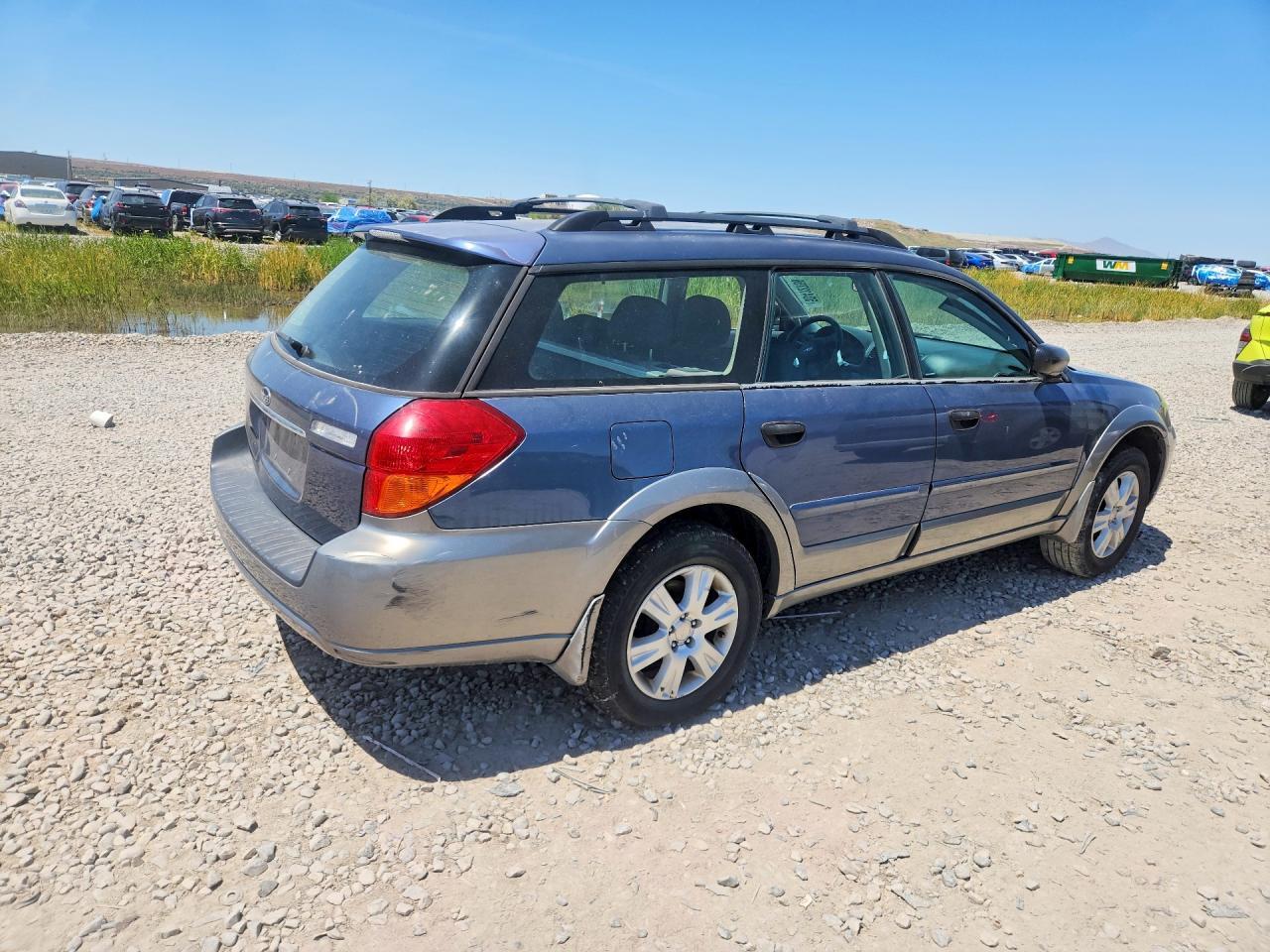 2005 Subaru Legacy Outback 2.5I - Фото 3
