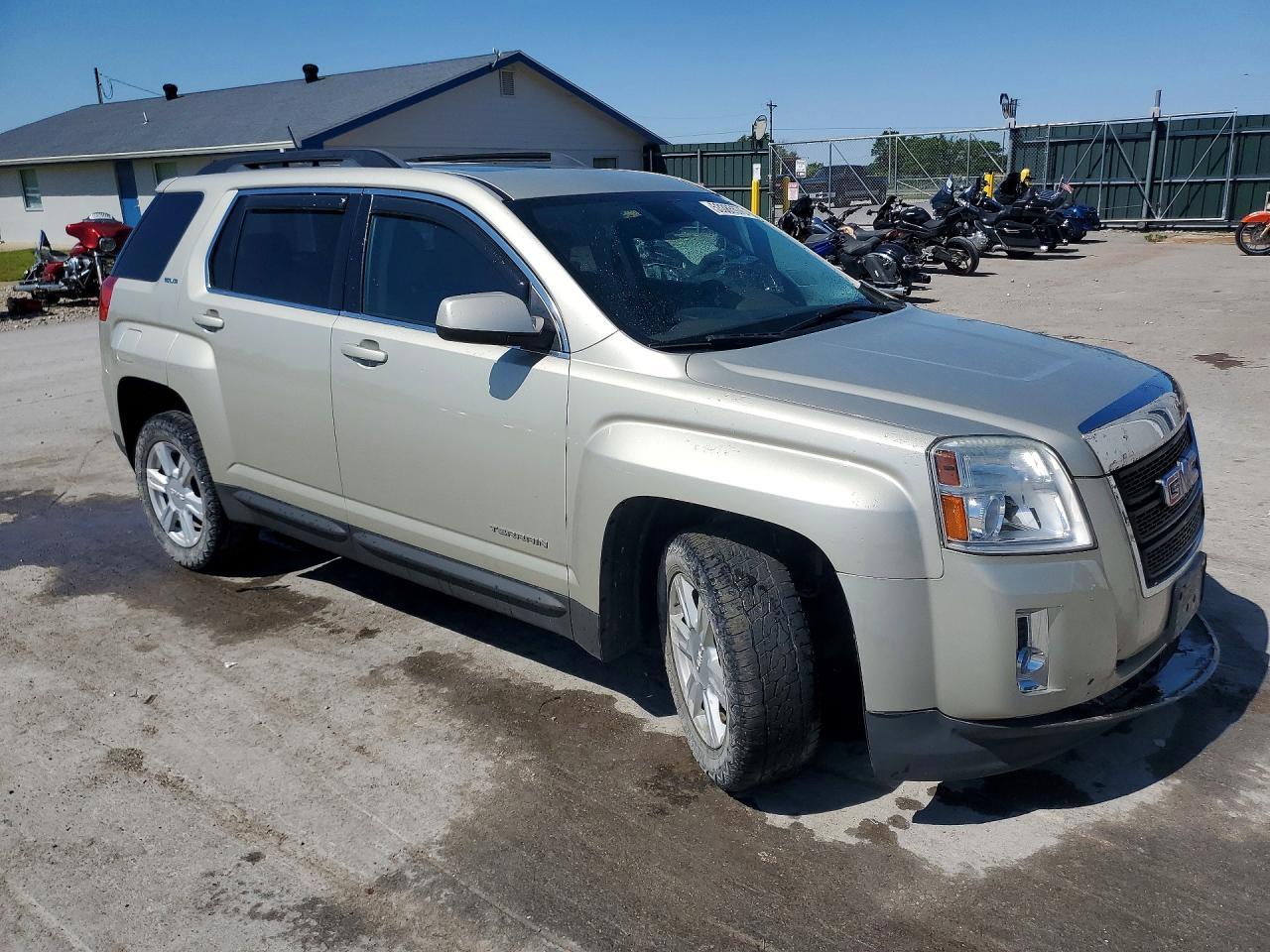 2015 GMC Terrain Slt - Image 4