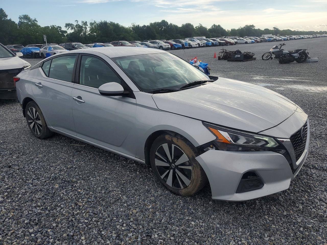 2021 Nissan Altima Sv - Фото 4