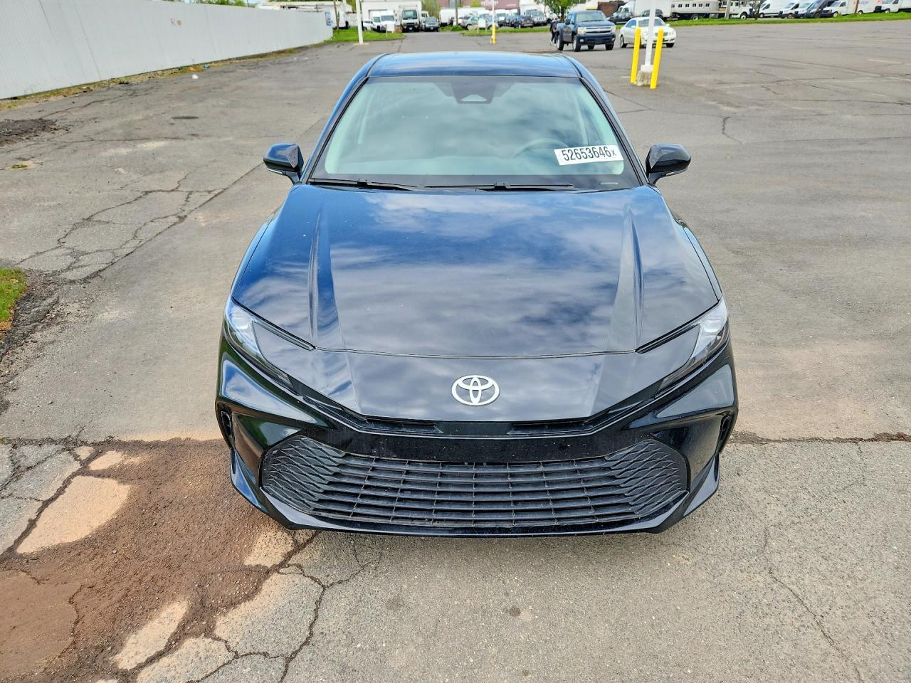 2025 Toyota Camry Le - Фото 5