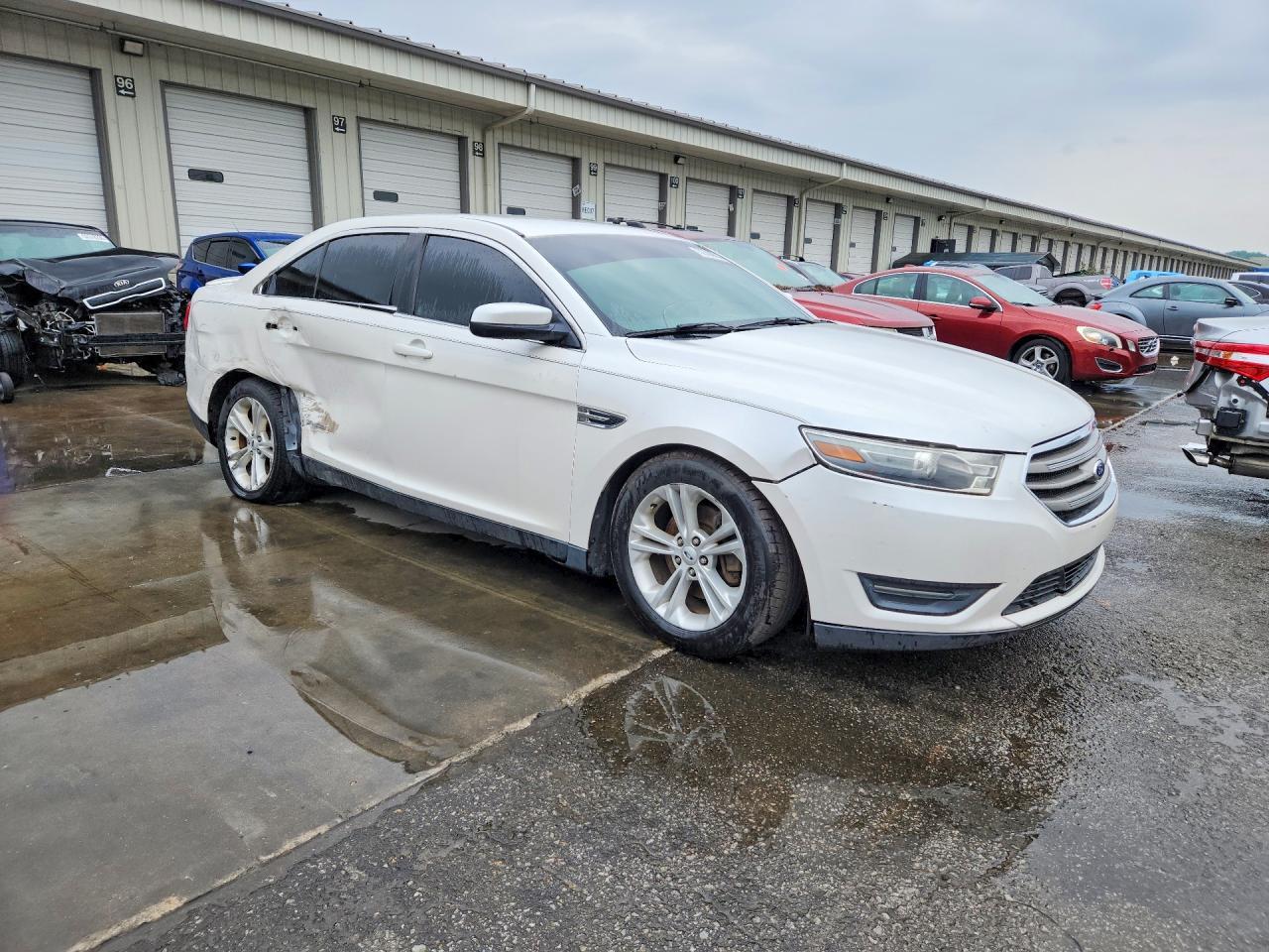 2014 Ford Taurus Sel - Фото 4