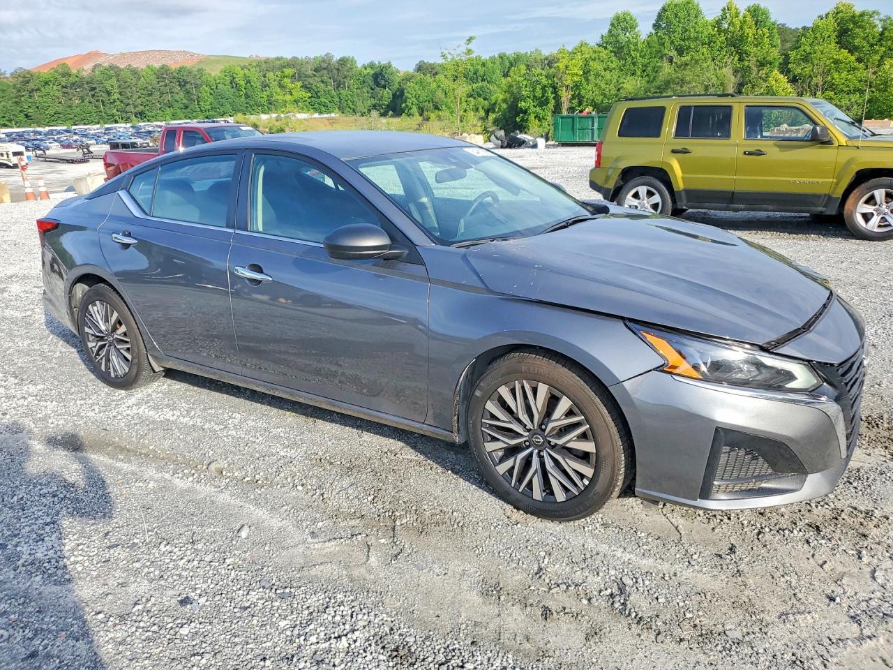 2025 Nissan Altima Sv - Фото 4