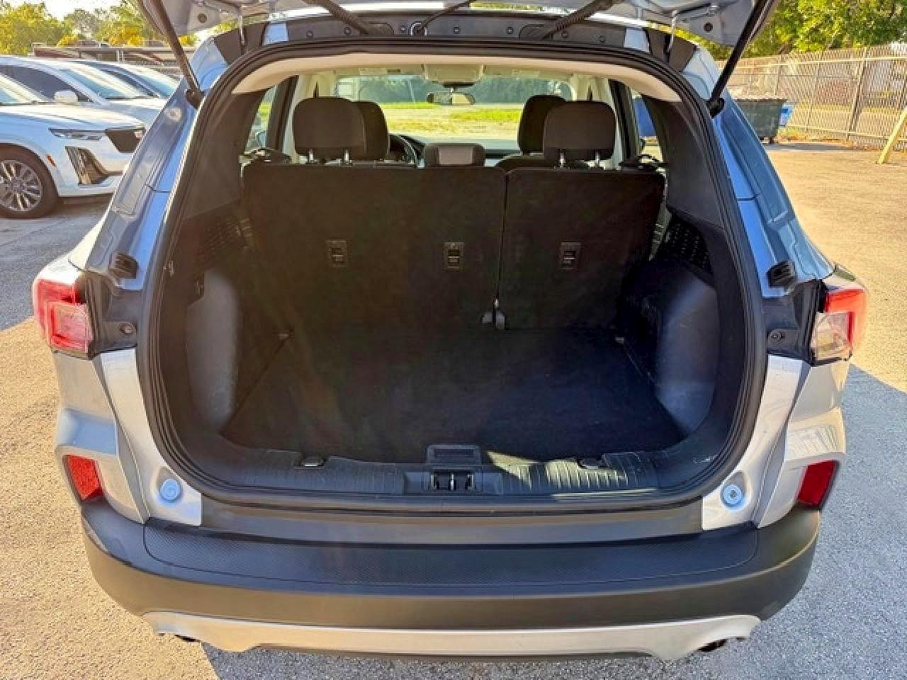 2022 Ford Escape S - Фото 6