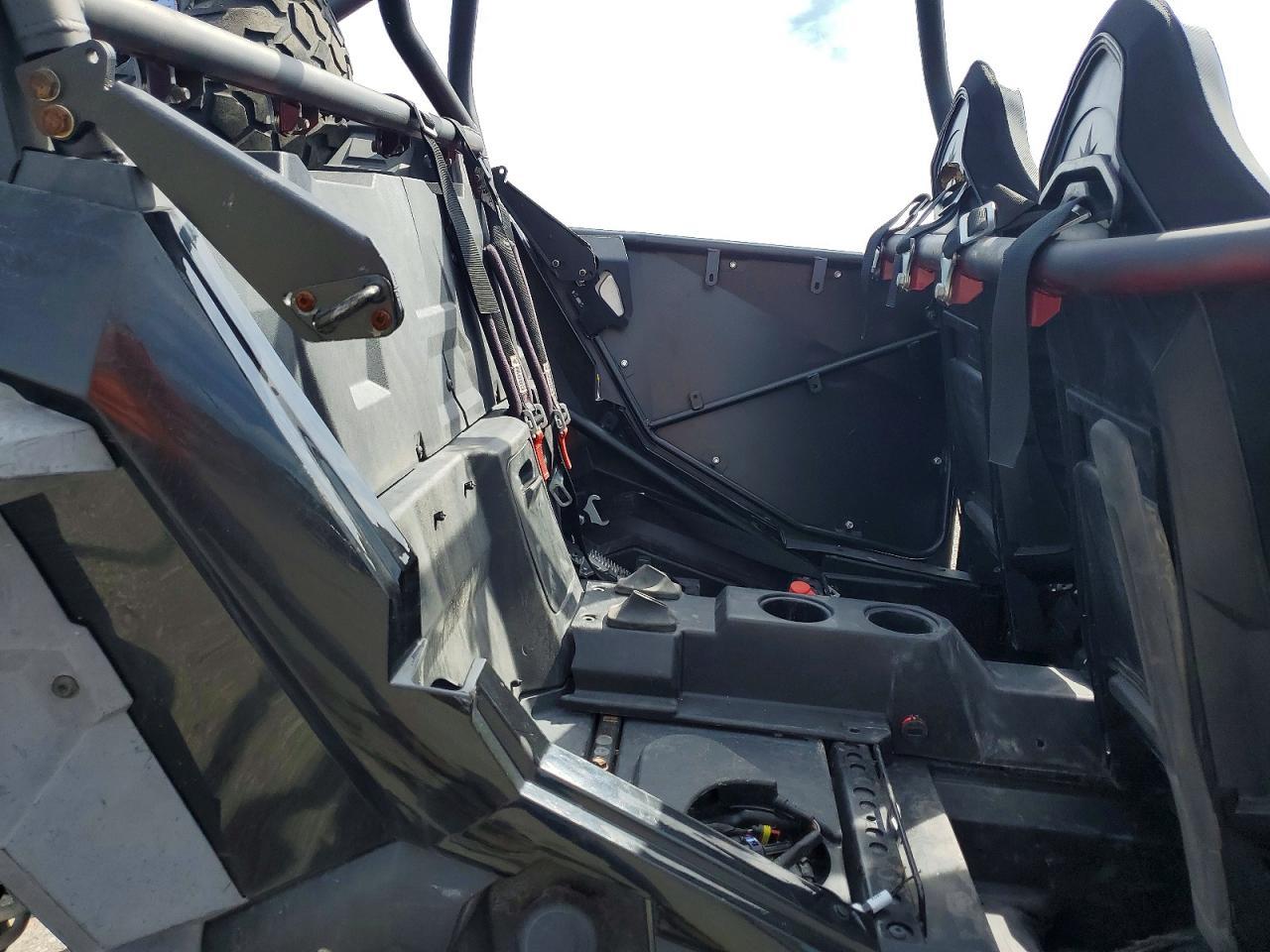 2021 Polaris Rzr Utility Vehicle - Фото 6