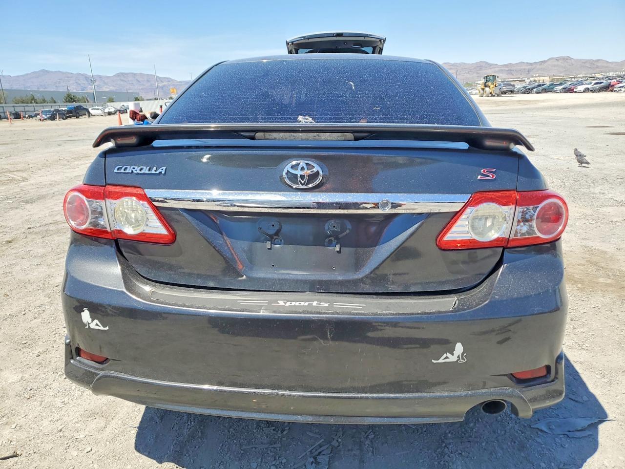 2013 Toyota Corolla B/S/Le - Image 6