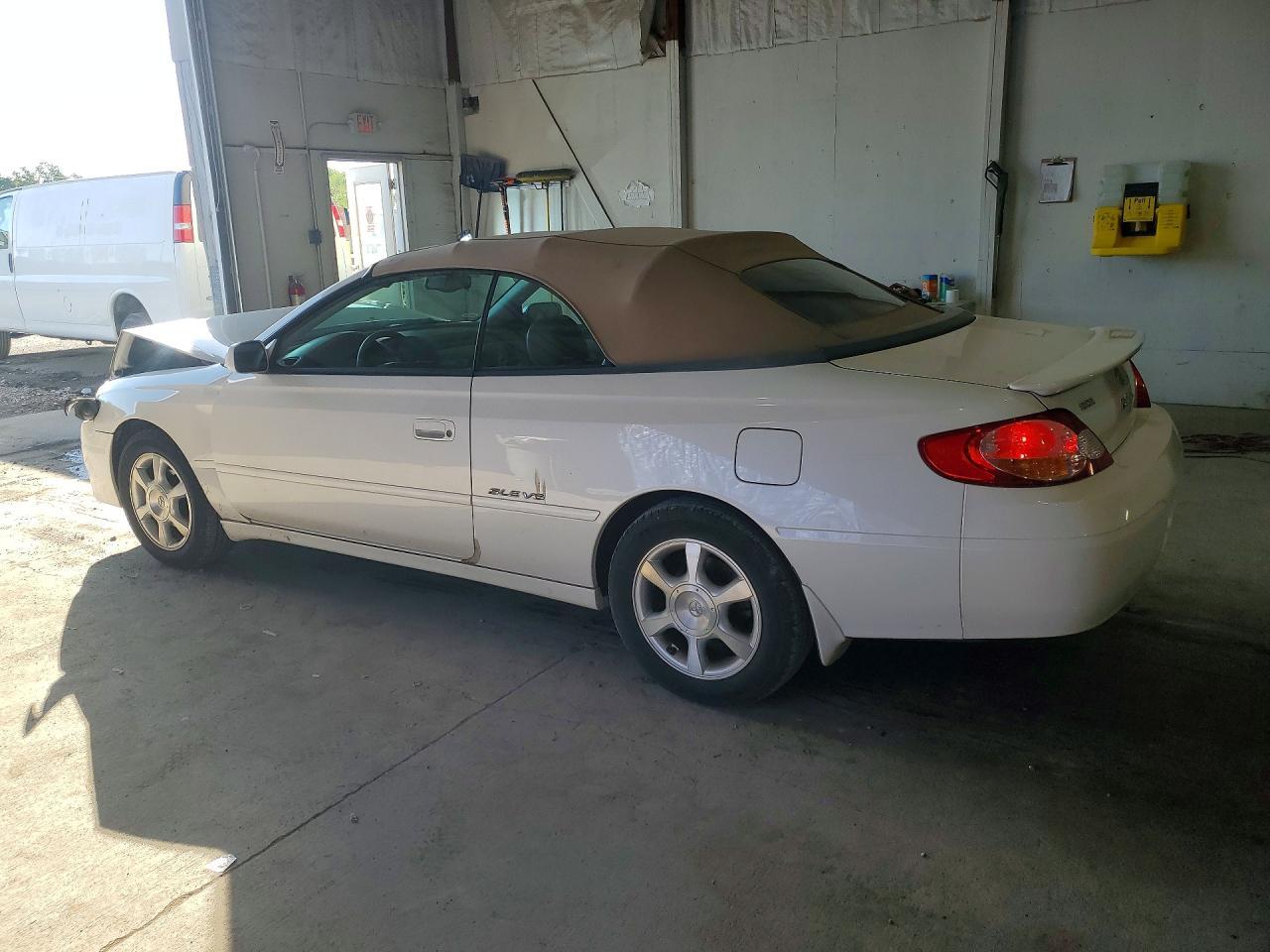 2002 Toyota Camry Solara Sle V6 - Image 2