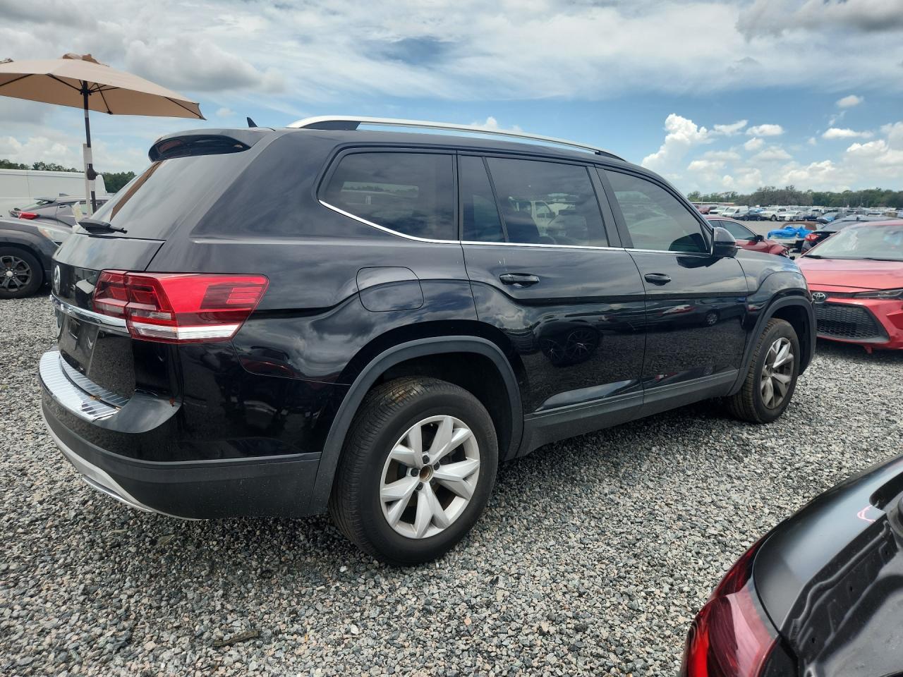 2019 Volkswagen Atlas Se - Image 3