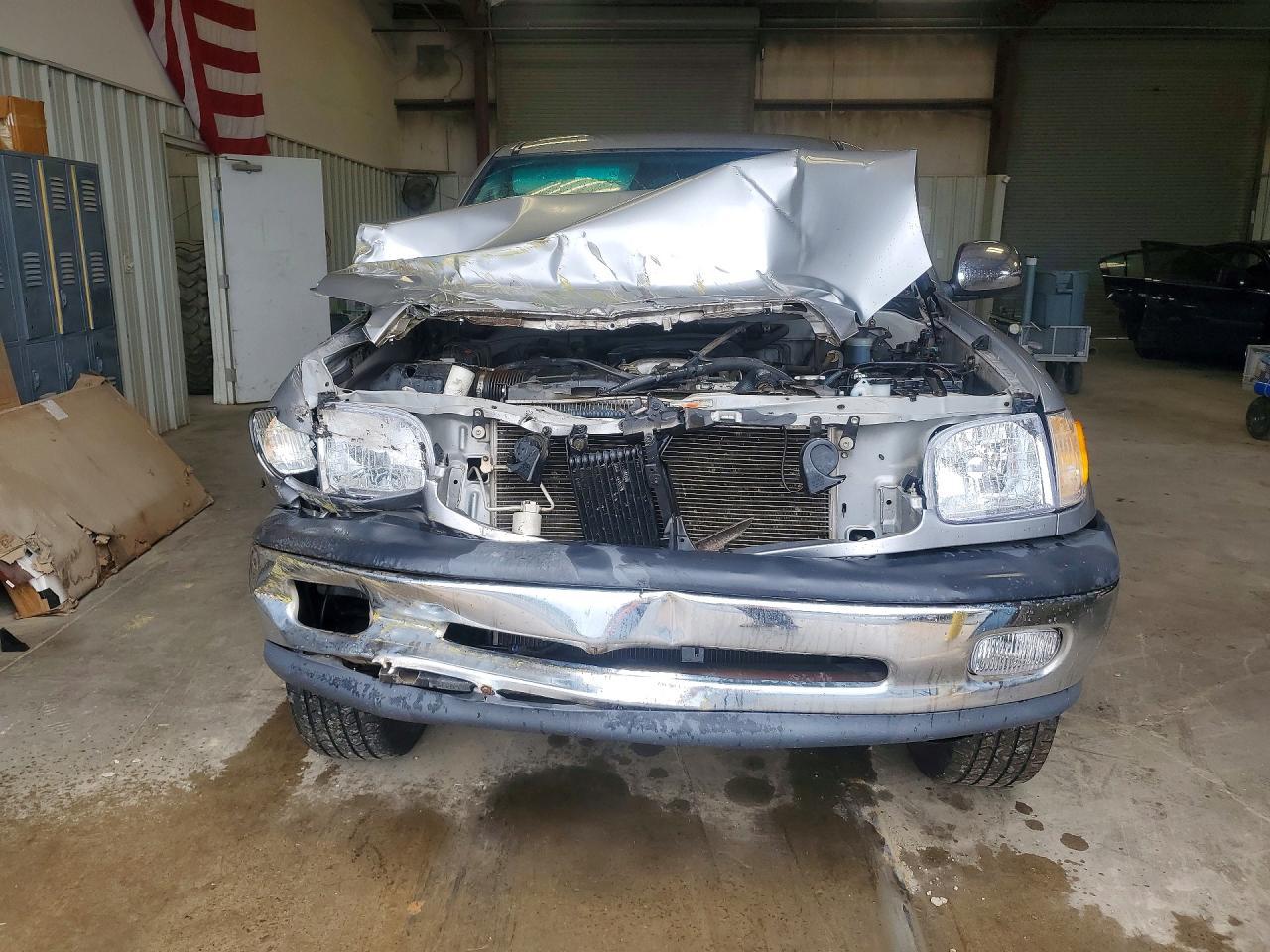 2002 Toyota Tundra Sr5 V8 - Image 5
