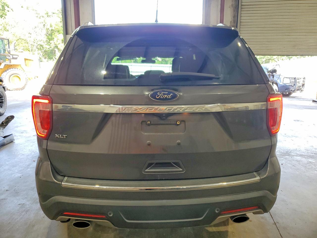 2018 Ford Explorer Xlt - Фото 6