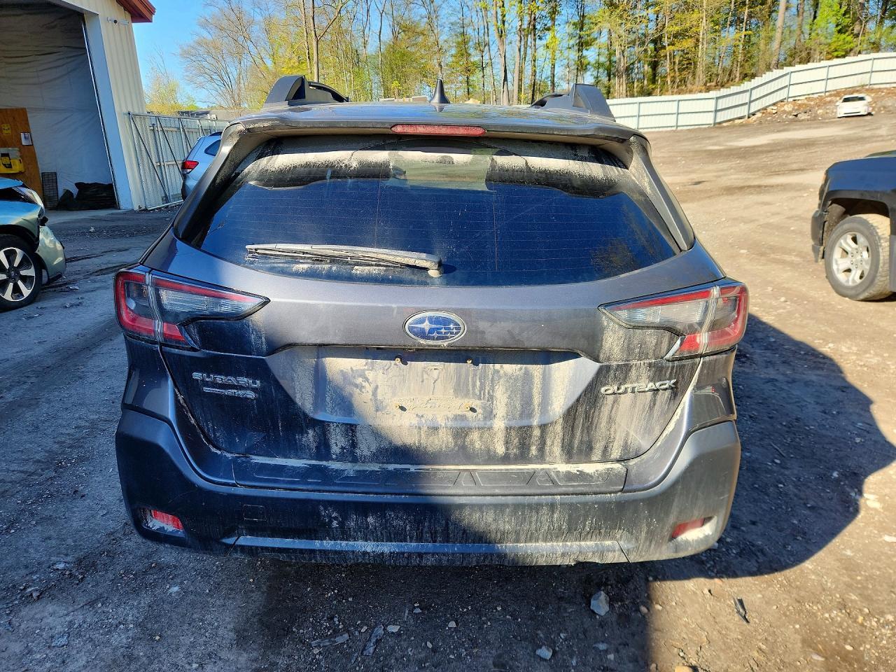 2023 Subaru Outback Premium - Image 6