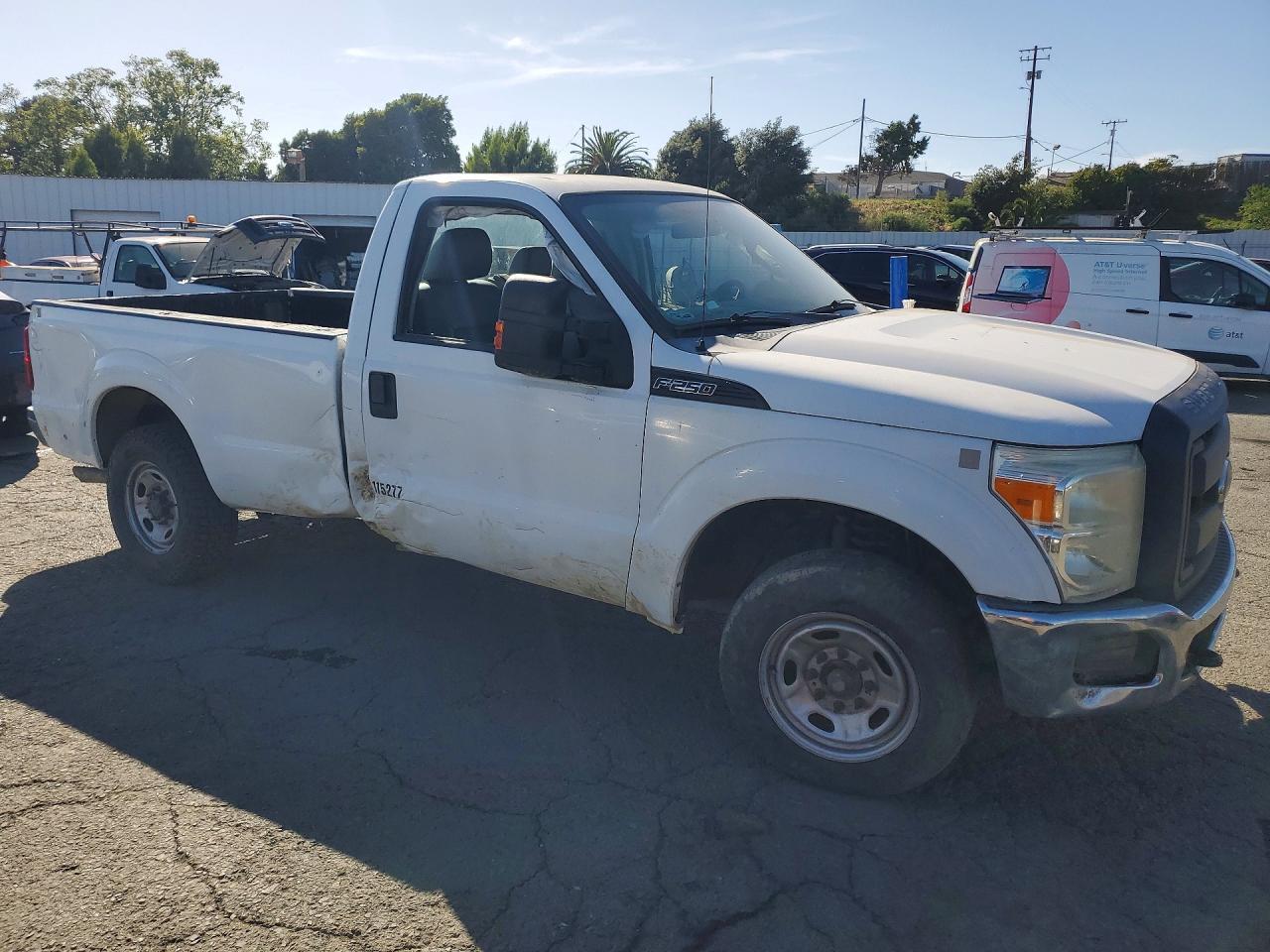 2013 Ford F250 Super Duty - Image 4