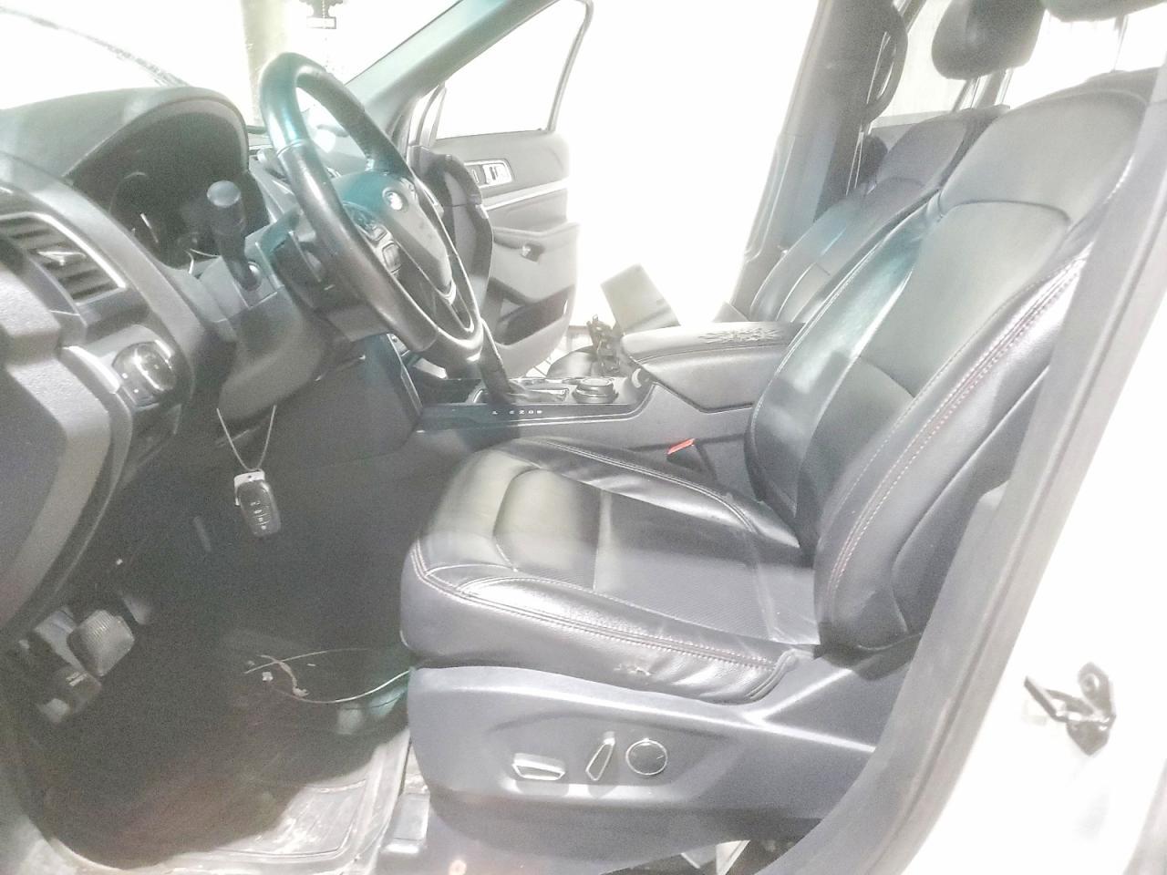 2016 Ford Explorer Sport - Фото 7